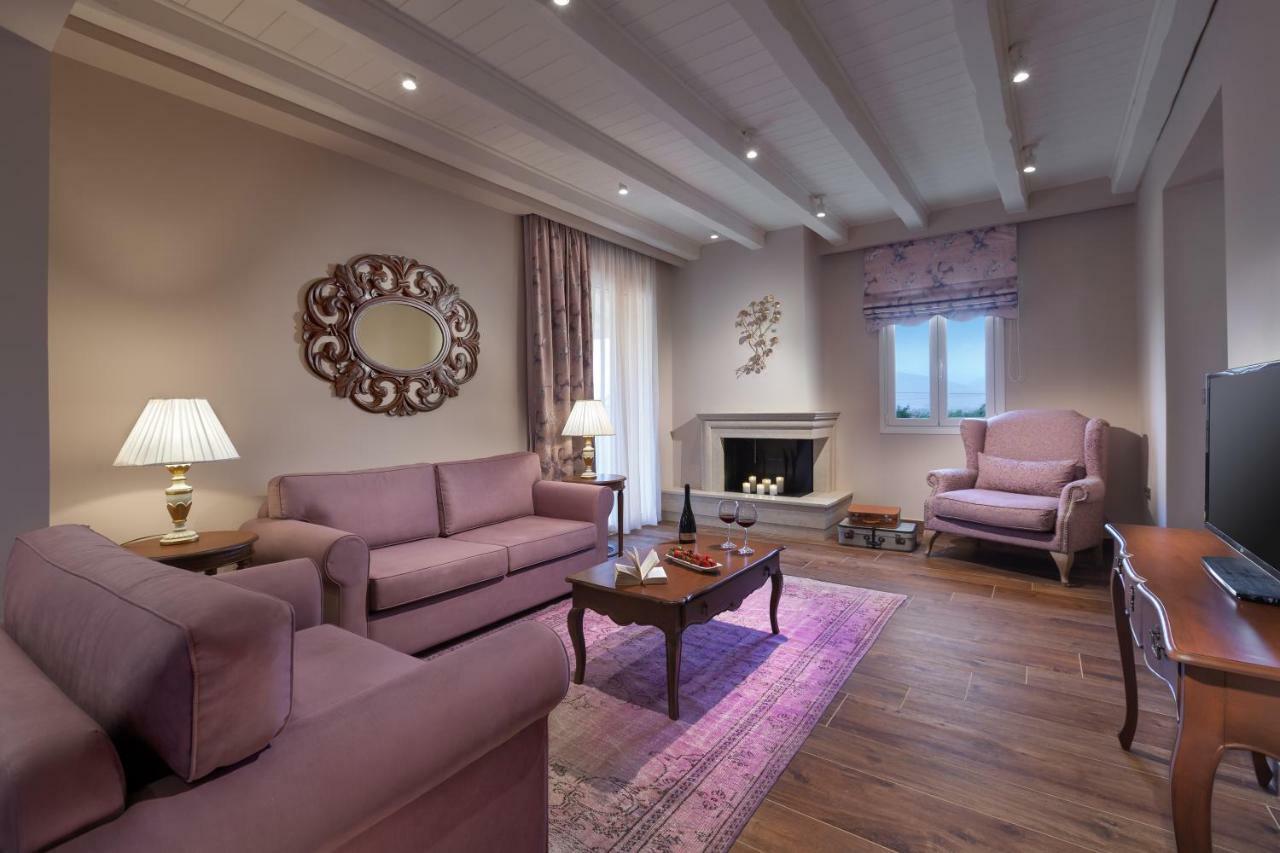 Kyniska Palace Conference & Spa ミストラ エクステリア 写真